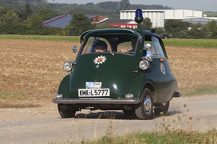 BMW_Isetta_300,_Bj._1957,_Polizei_(2015-08-29_3191_b).JPG