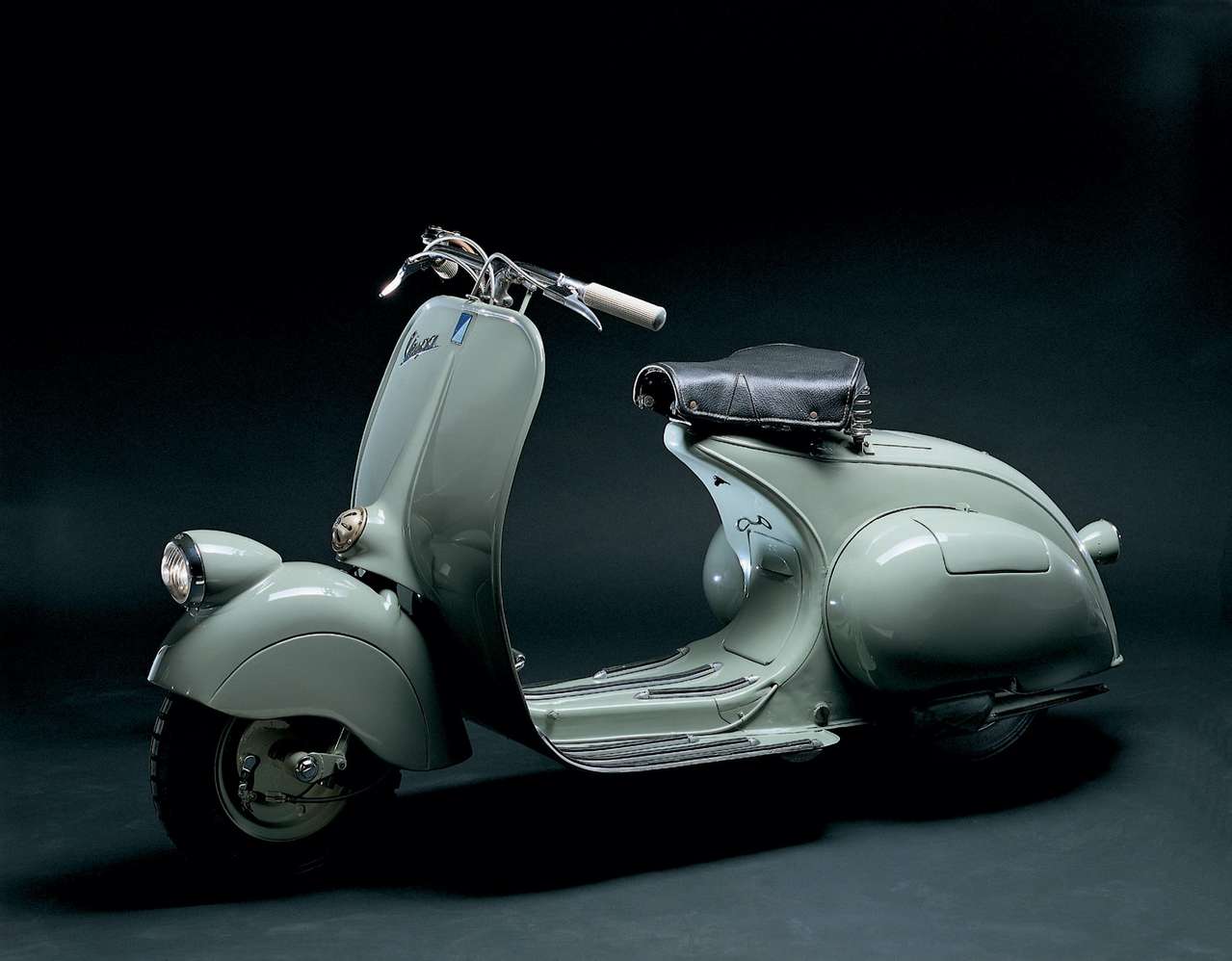 2b_Vespa_98cc_1946.jpg